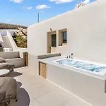Vibe Of Mykonos Villa